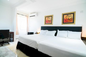 Koko Palm Inn