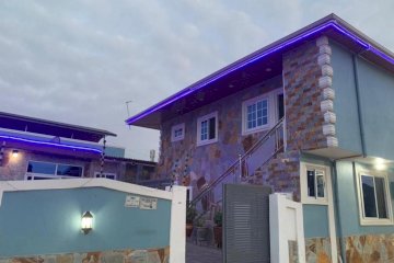 Lady M Guesthouse